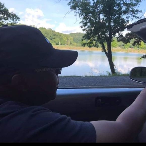 Meet your Posher, Barron - Picture 1 of 1